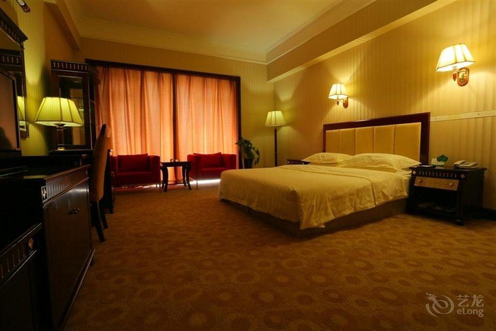 Hotel Ariana Gaeta Dış mekan fotoğraf