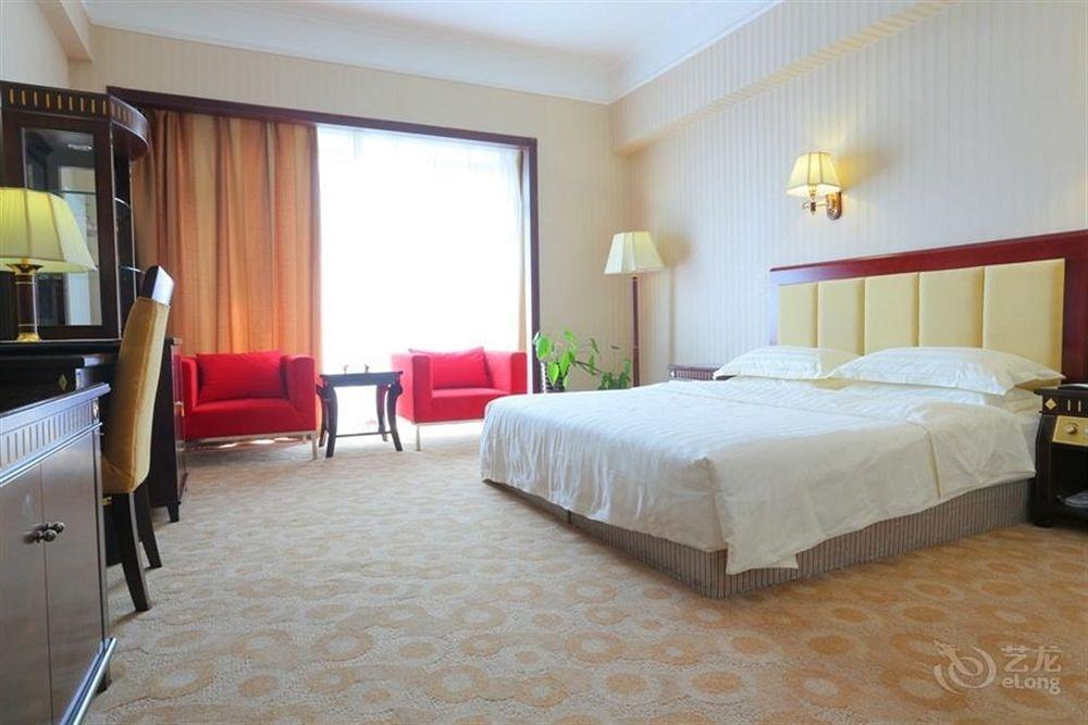 Hotel Ariana Gaeta Dış mekan fotoğraf